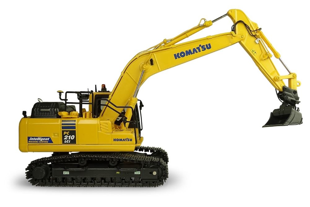 Bagger Komatsu PC210 LCi-11 Universal Hobbies 8123 Masstab 1/50 