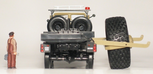 Berliet GBC Porte-roue 6X6 -1959 - Norev 690006 Masstab 1/43 