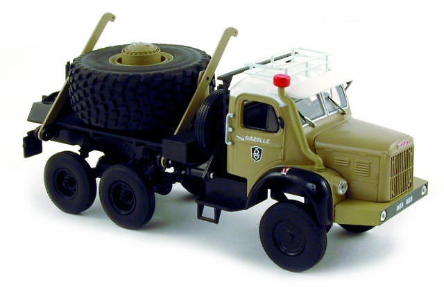 Berliet GBC Porte-roue 6X6 -1959 - Norev 690006 Masstab 1/43 