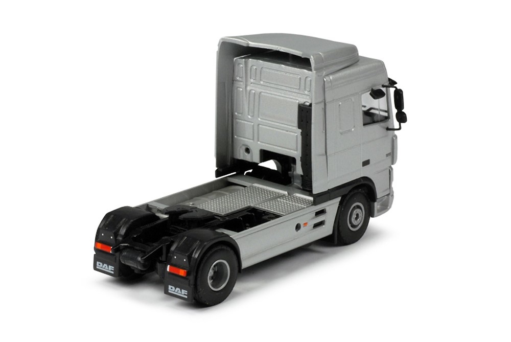 DAF 105 XF SC 4x2 Gris Lion toys 20048 1/50 