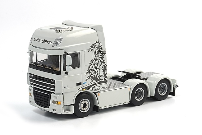 DAF XF 105 Super Space Cab 6x4 Nordic Edition, Wsi Models 04-1102 Masstab 1/50 