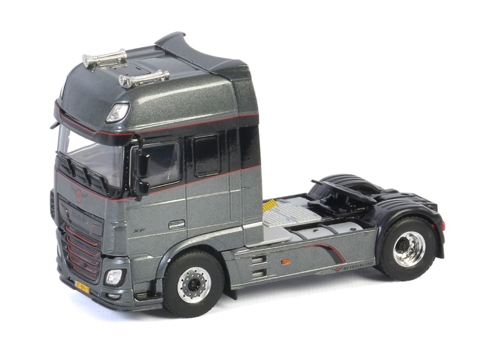 Daf XF Super Space Cab - Truckland GT Wsi Models 04-2105 