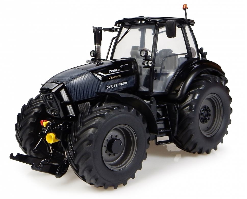 Deutz-Fahr Agrotron 7250 TTV - WARRIOR Universal Hobbies 4917 Masstab 1/32 