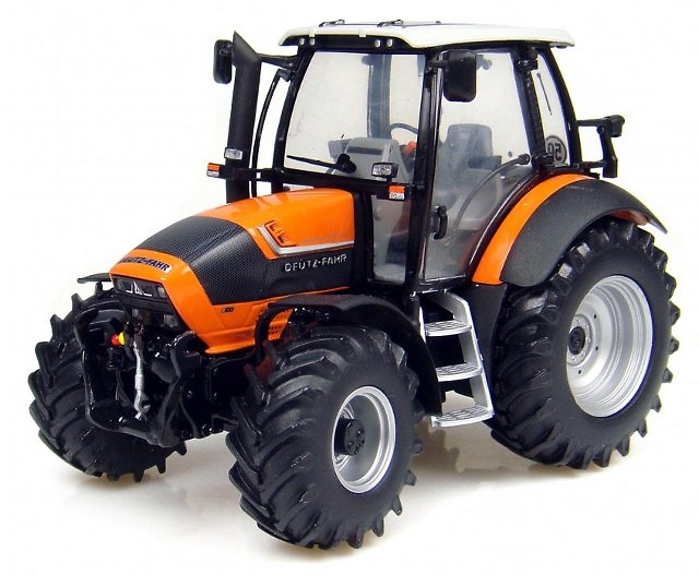 Deutz-Fahr Agrotron TTV 430, Universal Hobbies 1/32 4109 