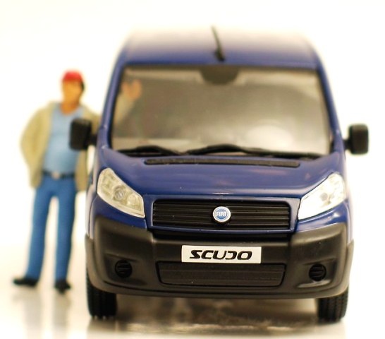 Fiat Scudo Lieferwagen Azul Norev 776002 