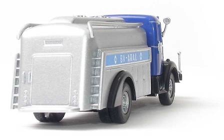 Henschel HS 140 Herpa 152150 1/87 