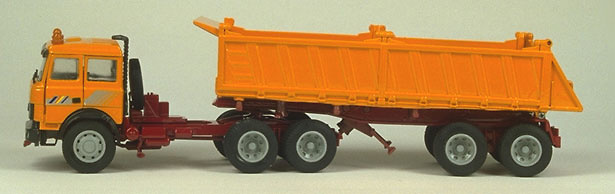 IVECO 330 Camion c/Bañera Old Cars 1/43 