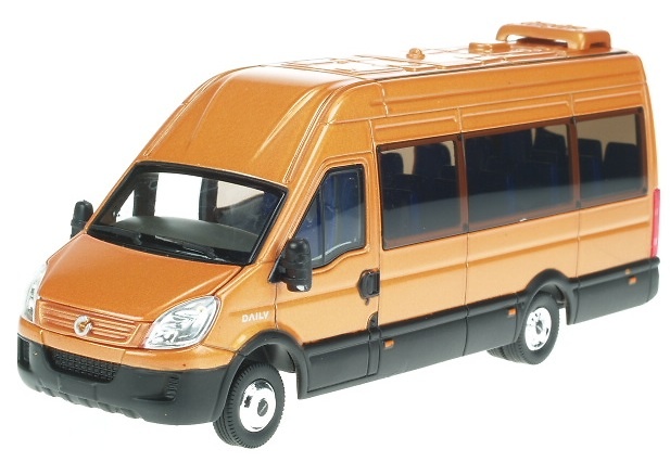 IVECO NEW MODEL Minibus Ros 1/43 
