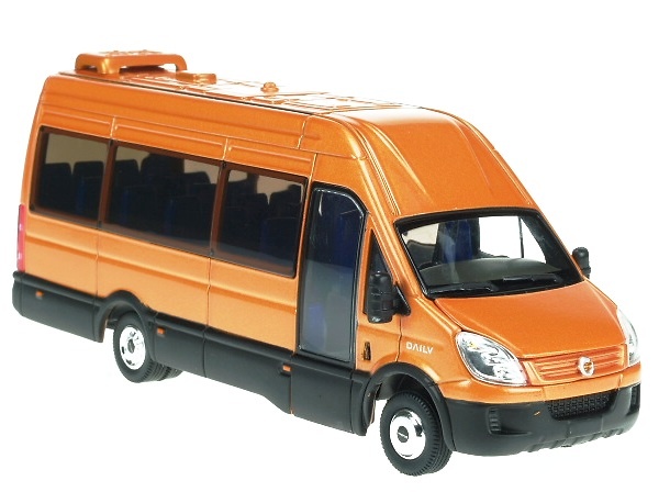 IVECO NEW MODEL Minibus Ros 1/43 
