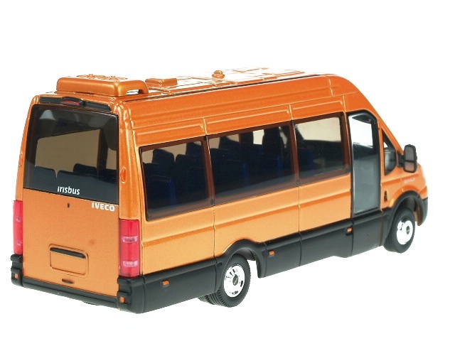 IVECO NEW MODEL Minibus Ros 1/43 