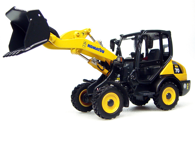 KOMATSU WA70 RADLADER 1/50 