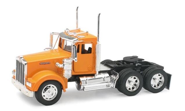 Kenworth W900 New Ray 10843 Masstab 1/32 