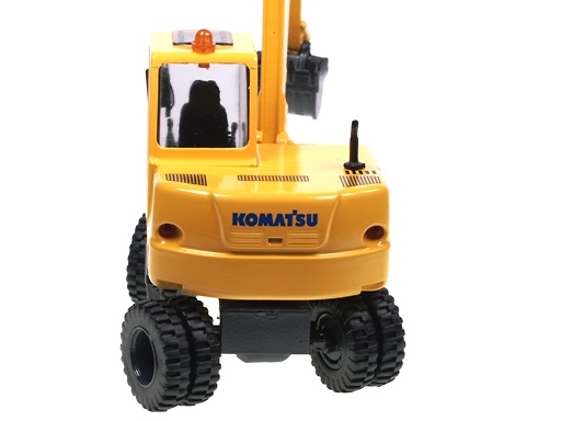 Komatsu PW 95 R Bagger Old Cars 62700 Masstab 1/35 