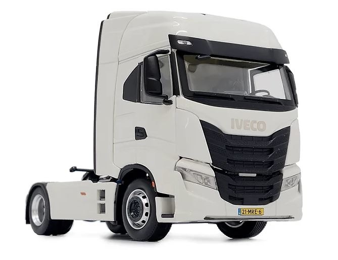 Lkw Iveco S-Way Marge Models 2231 Maßstab 1/32 