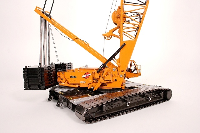 MANITOWOC 16000 Kiewit Grua Autoprop. TWH 1/50 