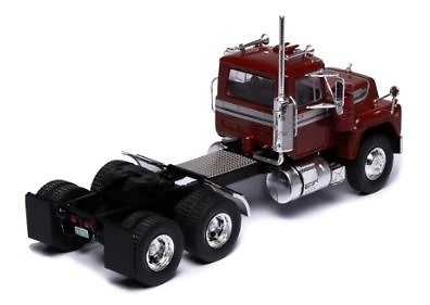 Mack R-Series Models 1966 tr212.22 Maßstab 1:43 