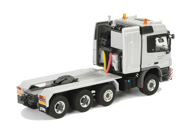 Mercedes Actros 8x6 Titan, Wsi Models Masstab 1/50 