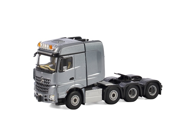 Mercedes-Benz Arocs Big Space SLT 8x4 Wsi Models 04-1175 escala 1/50 