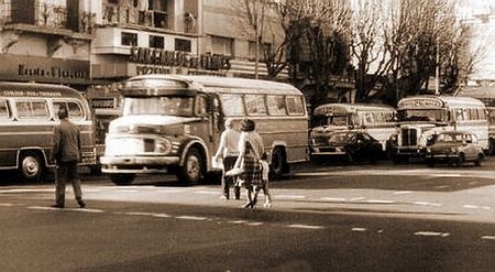 Mercedes Benz LO1112 Bus America del Sur PCXXIs 
