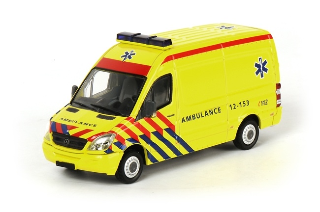 Mercedes Sprinter Krankenwagen Wsi Models 04-1049 Masstab 1/50 