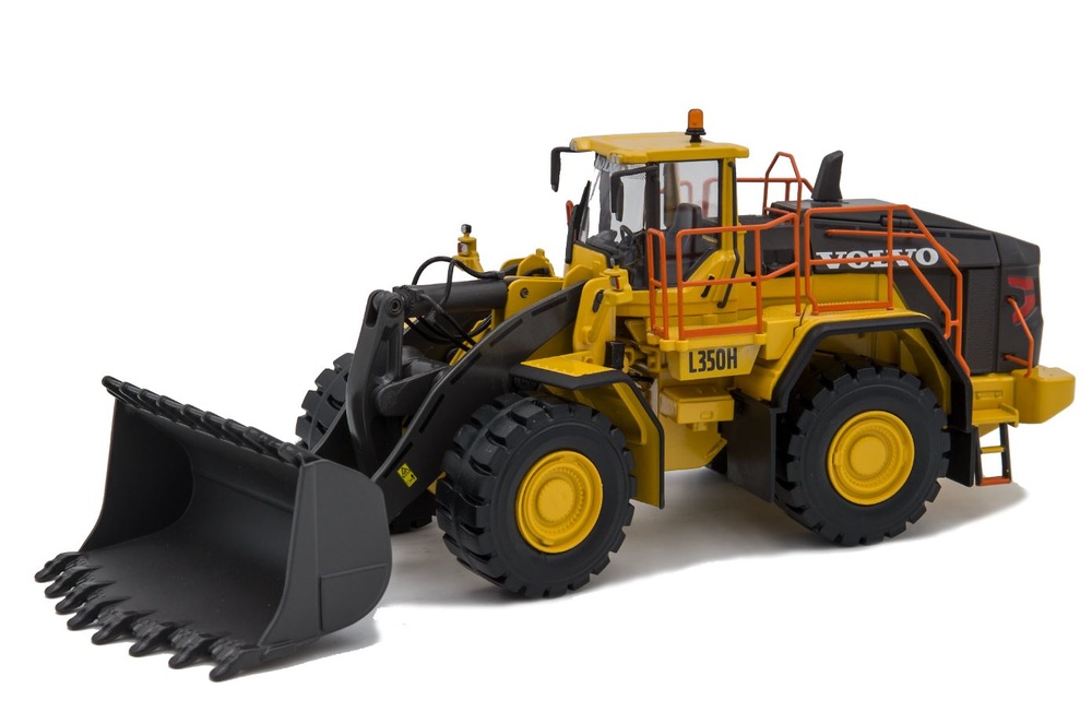 Radlader Volvo L350H Motorart 300082 Masstab 1/50 