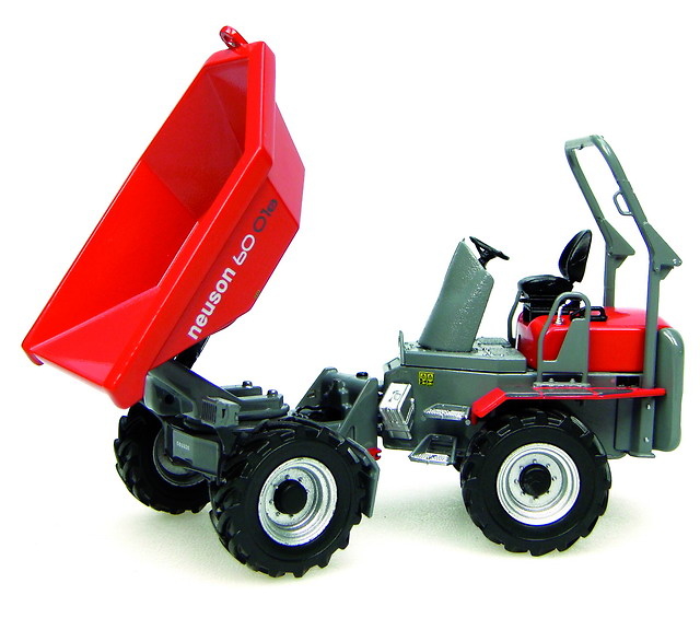 Neuson 6001 Dumper 4x4, Universal Hobbies 1/50 