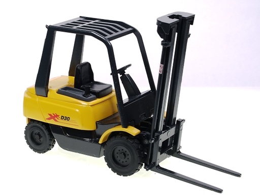 OM-PIMESPO XE18 Carretilla Elevadora OC 1/25 