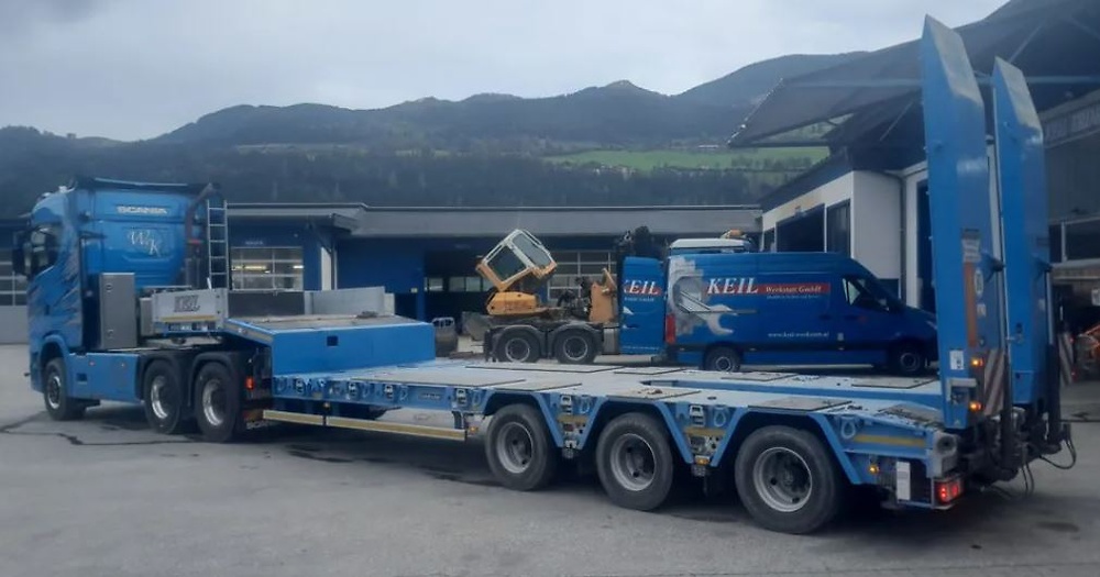 Scania Next Gen 3 Achsen + Goldhofer 3-Achs-Plattform Tekno 87113 Maßstab 1:50 