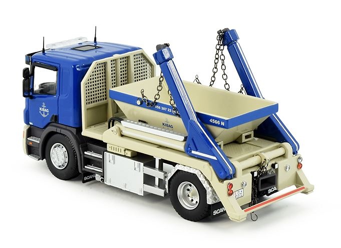 Scania P-Serie mit Bauschuttcontainer Kibag Tekno 85011 Maßstab 1:50 