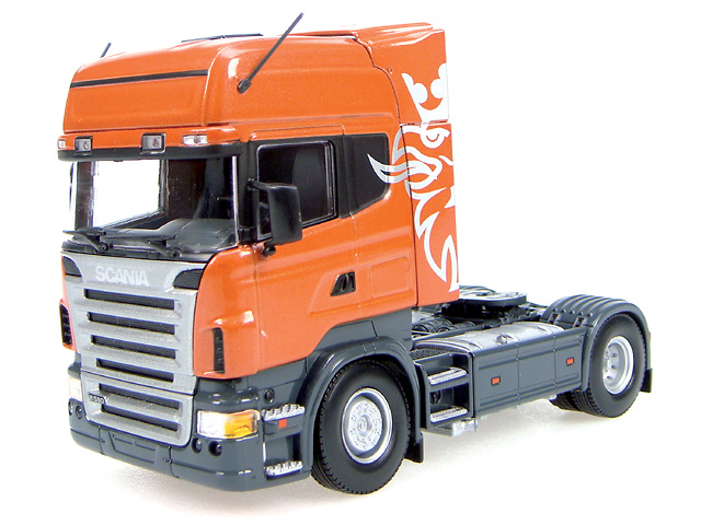 Scania R580 Zugmaschine Universal Hobbies 5629 Masstab 1/50 