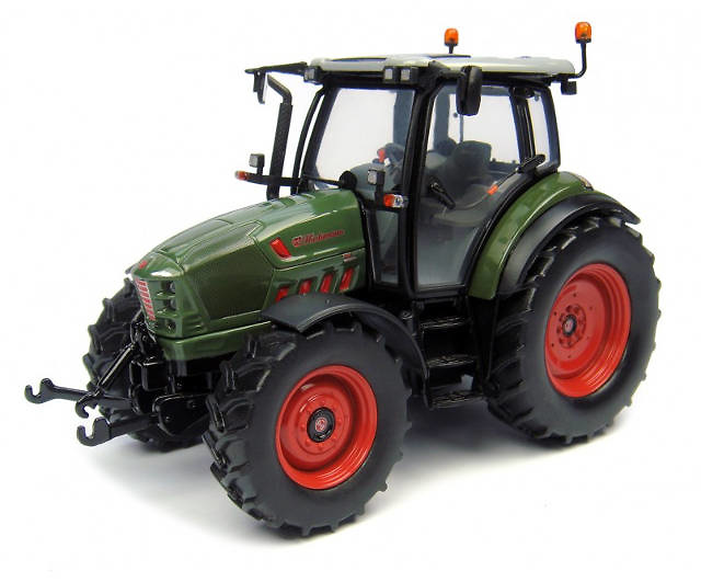 Traktor Hürlimann XM 120 Universal Hobbies 4227 Masstab 1/32 