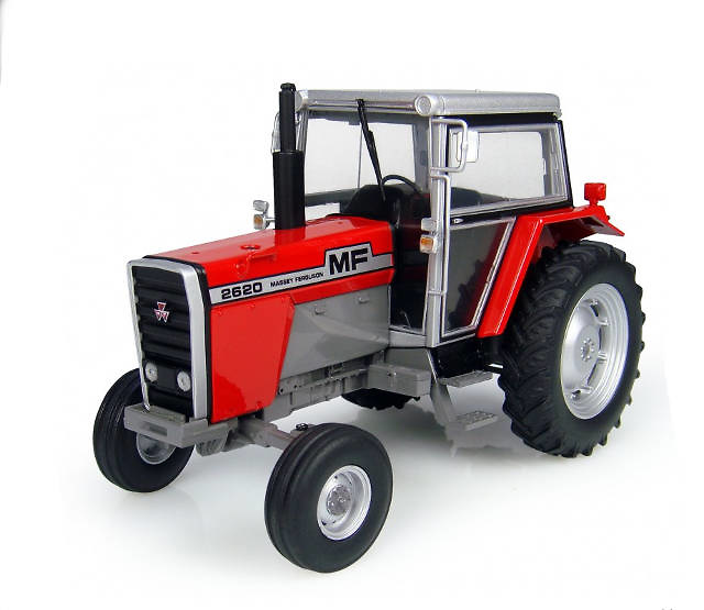 Traktor Massey Ferguson 2620 - 2WD (1979) Universal Hobbies 4106 Masstab 1/32 