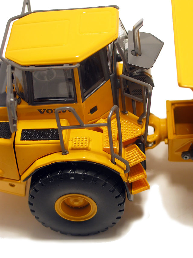 VOLVO A40 Efs Dumper, Motorart 1/50 