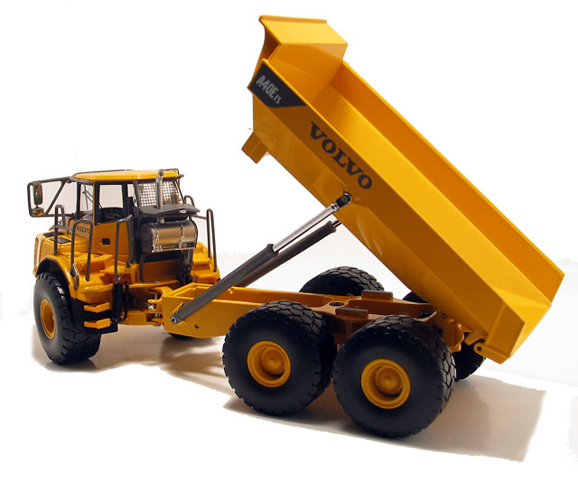 VOLVO A40 Efs Dumper, Motorart 1/50 