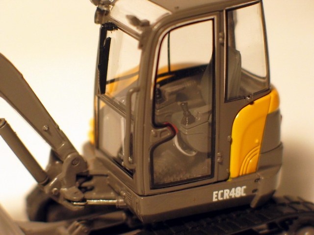 VOLVO ECR48C Mini-excavadora Motorart 1/50 
