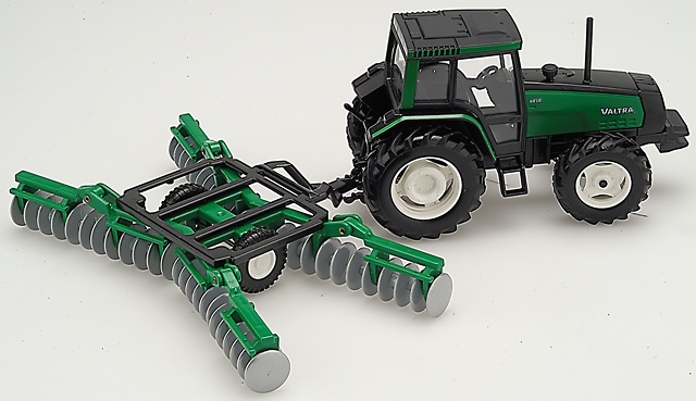 Valtra 6850 Tractor Joal 255 Masstab 1/32 