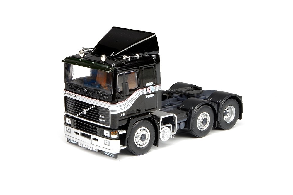 Volvo F16 6x2 Tekno 69462 Masstab 1/50 