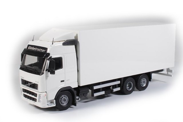 Volvo FH 2 Globetrotter 6x2 Koffer, Tekno 1/50 