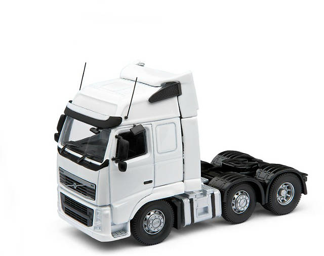 Volvo FH 6x2 White Cab Corgi 14000 Masstab 1/50 