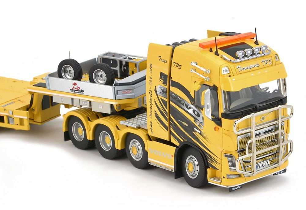 Volvo Fh 8x4 +Nooteboom MCOPX 2+6 axle -Pierre Sarhy- Imc Models 