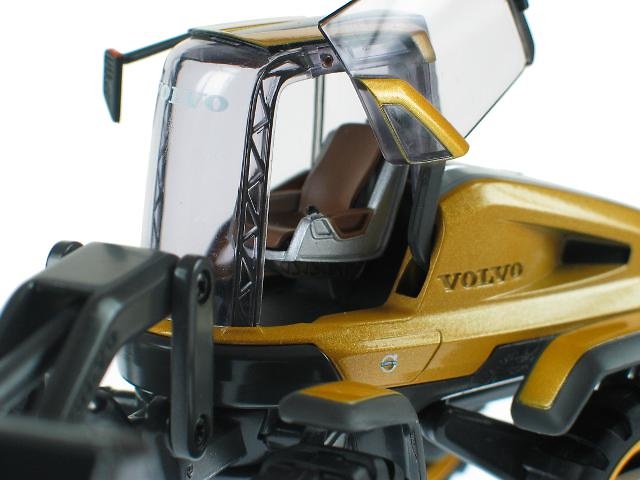 Volvo wheel loader Gryphin Concept, Motorart 110523 Masstab 1/50 