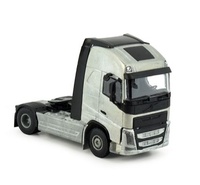 Bausatz Volvo FH04 Globetrotter XL Liontoys 81874 Masstab 1/50