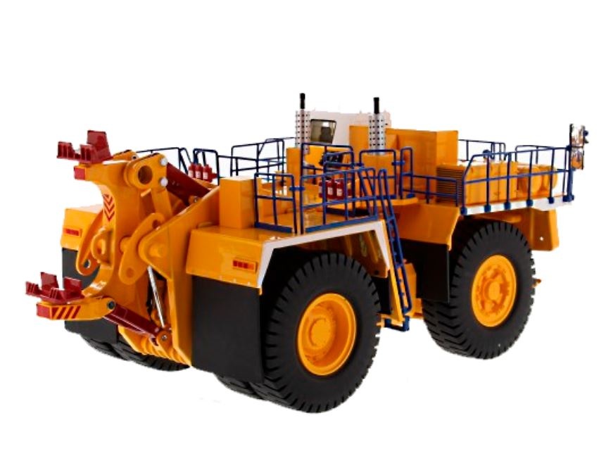 Belaz recovery truck Diecast Masters 74131 scale 1/50 