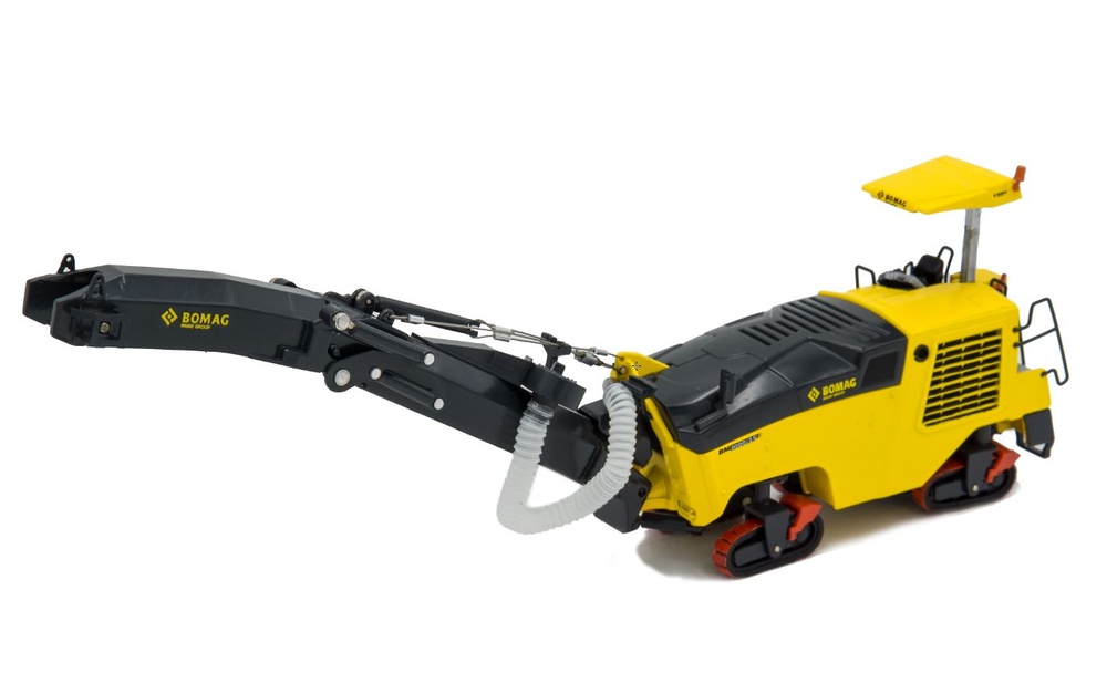 Bomag fresadora BM 1000 escala 1/50 