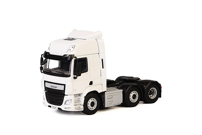 Cabeza tractora DAF new CF MX-13 Wsi Models 03-1142 escala 1/50 