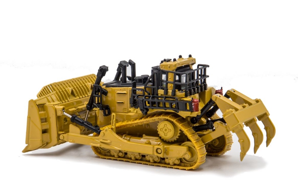 Cat D11 Track-Type Tractor Diecast Masters 85659 scale 1/87 