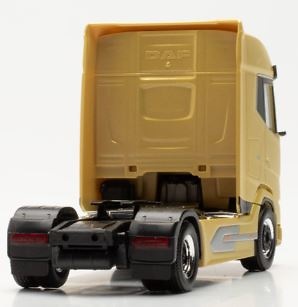 DAF XG tractor unit, metallic yellow Herpa 316262 scale 1/87 