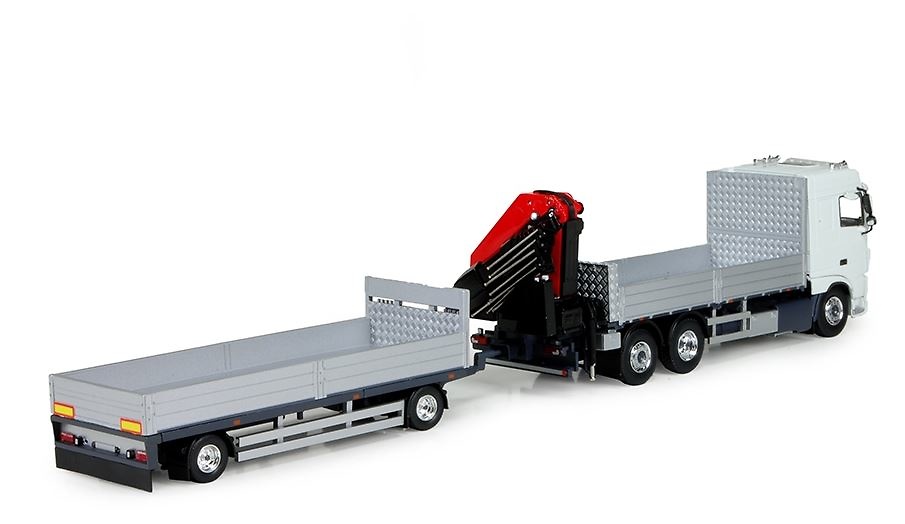 Daf Xf 105 con remolque y grua de carga Tekno 76231 escala 1/50 