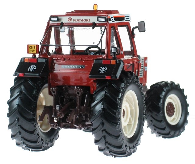 FIAT DT 160-90 Limited Edition Tractor Ros 1/32 