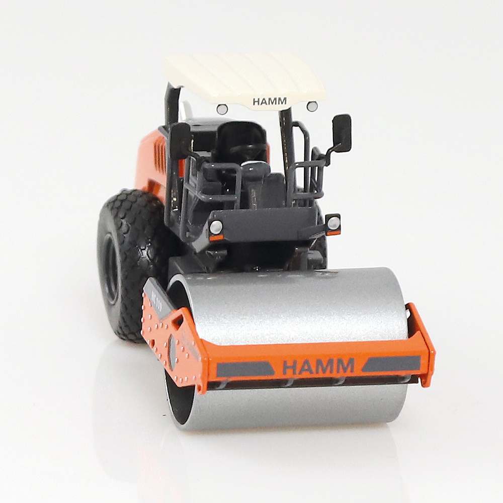 Hamm HC 119 compactor Nzg Modelle 1042 1/50 scale 